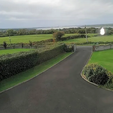 Clonoughter Heights Bed & Breakfast 3*